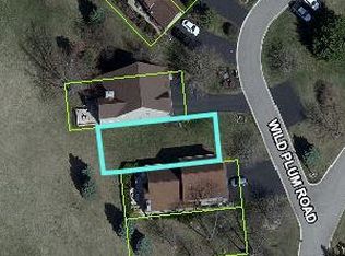 5903 Wild Plum Rd, Crystal Lake, IL 60014