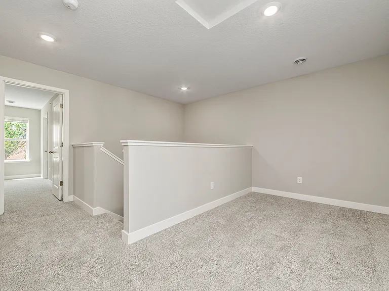 12709 Ashbury Dr — Photo 10