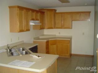 2210 Boulder Pt, Shakopee, MN 55379