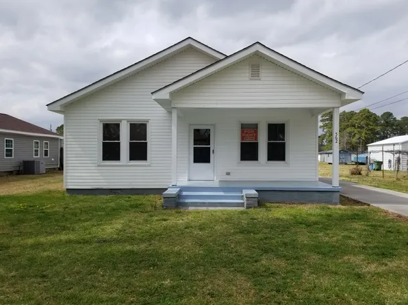 562 Chicod St, Grimesland, NC 27837