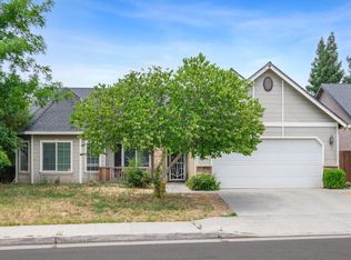 5264 W Beechwood Ave, Fresno, CA