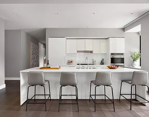 4th image of 25 Broad St Penthouse 2A