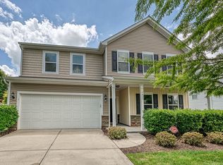 9027 Gray Willow Rd, Charlotte, NC 28227