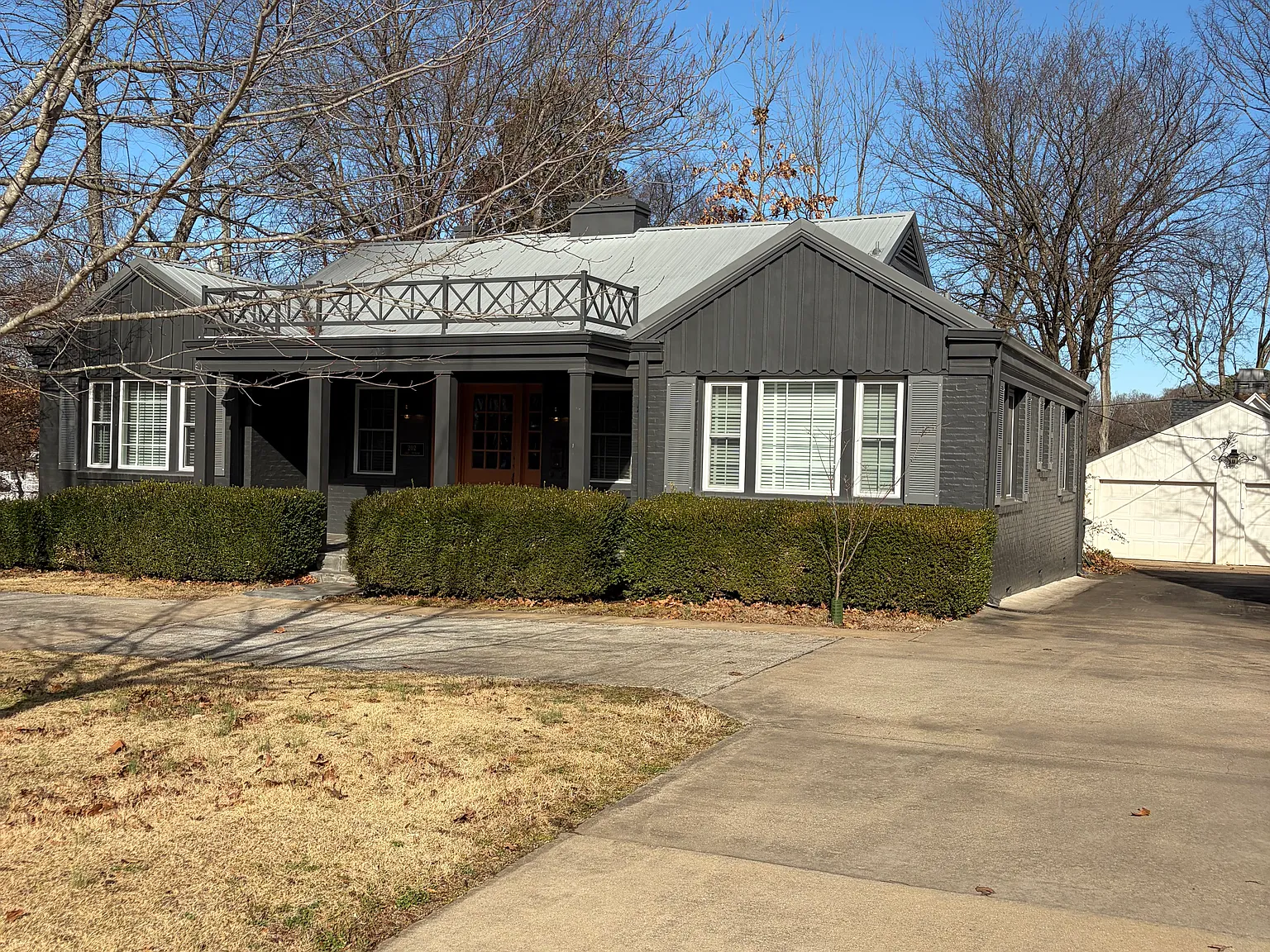 2 bed, 1385 sqft, $2,490 — Photo 2