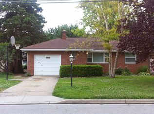 3275 Lotz Dr, Grove City, OH 43123