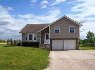 276 NW 50th Rd, Centerview, MO 64019