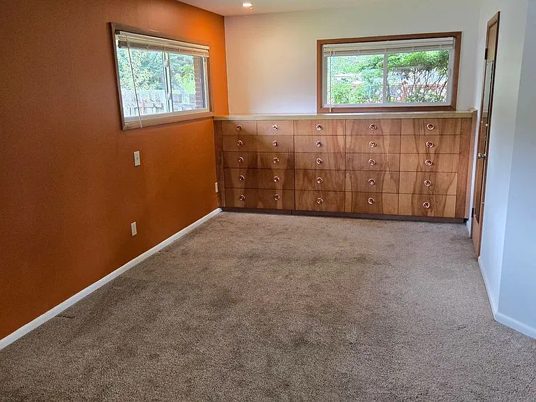11440 NE Morris St — Photo 5