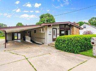 1062 Metomen St, Ripon, WI 54971