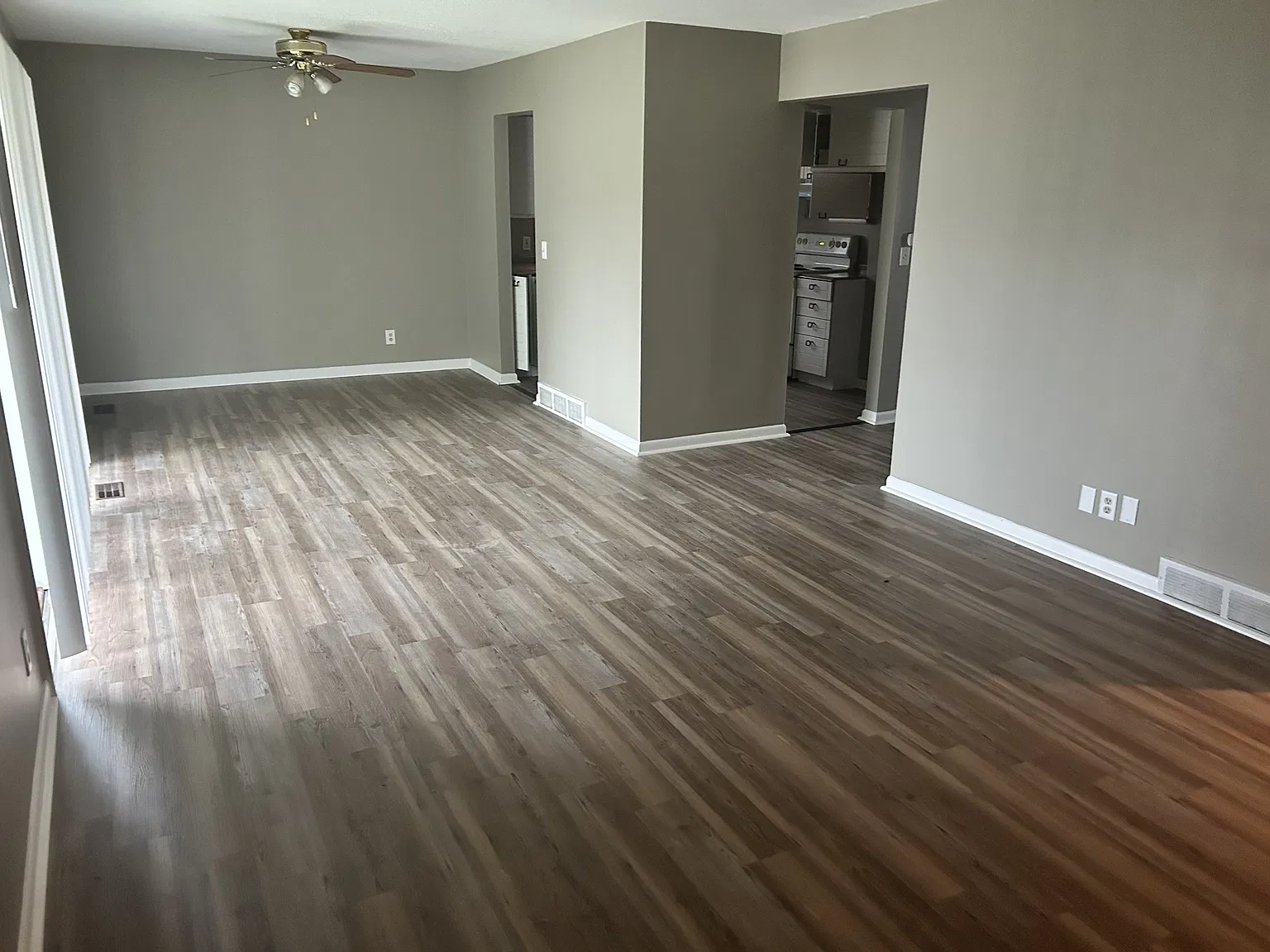 5436 Cresthaven Lane - 3 — Photo 4