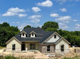 1053 Gonzollas Rd, Springtown, TX 76082