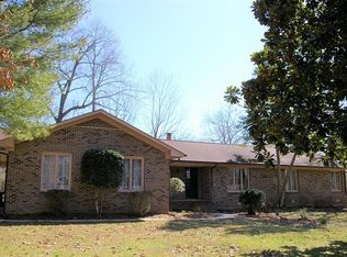 311 Sharondale Dr, Tullahoma, TN 37388