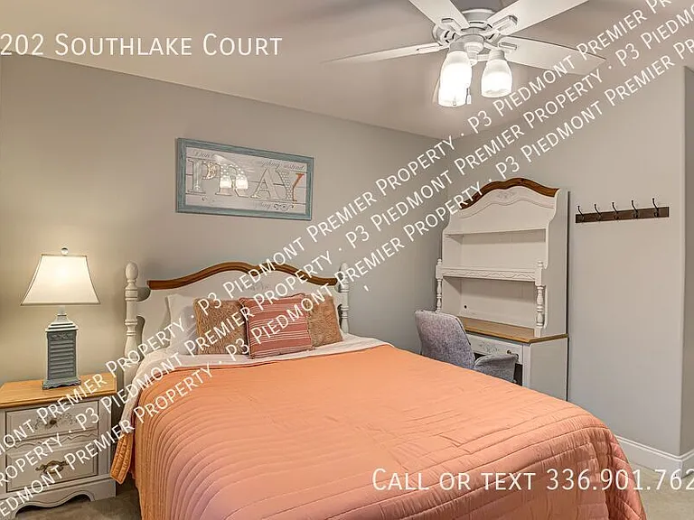 1202 Southlake Ct — Photo 12