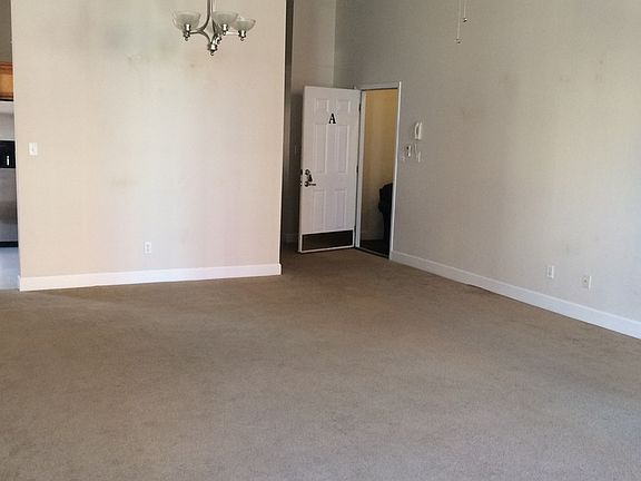 3rd image of 200 S Walnut St #2A