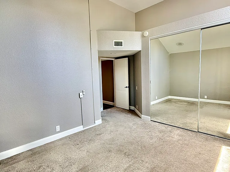 1209 Tivoli Ln #50 — Photo 34