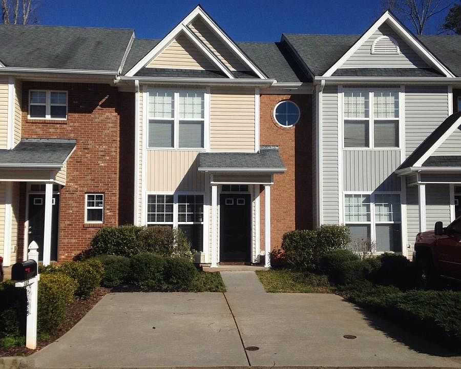 1st image of 129 Pearl Chambers Dr