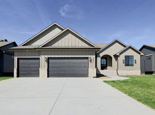 2541 N Bluestone St, Andover, KS 67002
