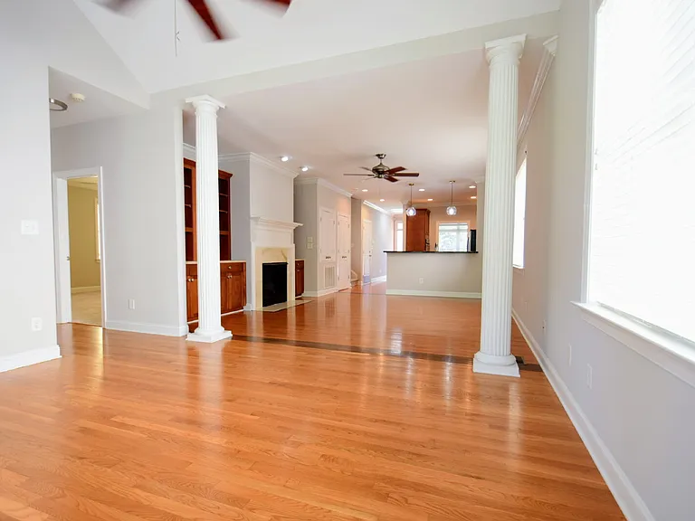239 Blueridge Rd — Photo 2