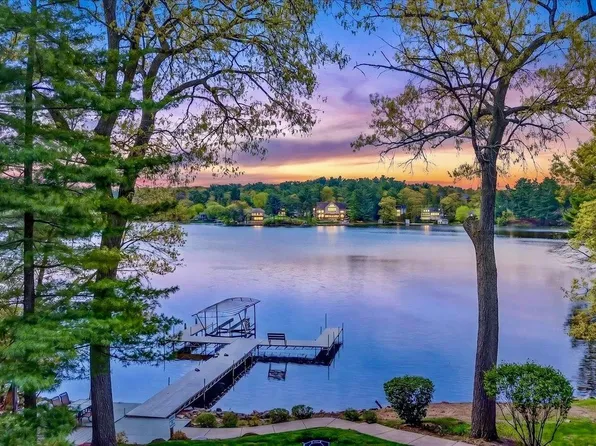 414 E Hiawatha Drive #103, Wisconsin Dells, WI 53965