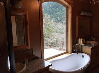 1131 Colonial Dr, Grants Pass, OR 97526