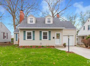 1520 W Gilbert Ave, Peoria, IL