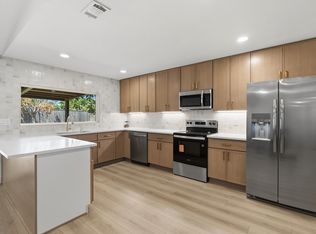 2039 Chestnut Rd, Carrollton, TX 75007