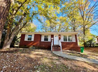 4829 Ridgeley Dr, Charlotte, NC 28208