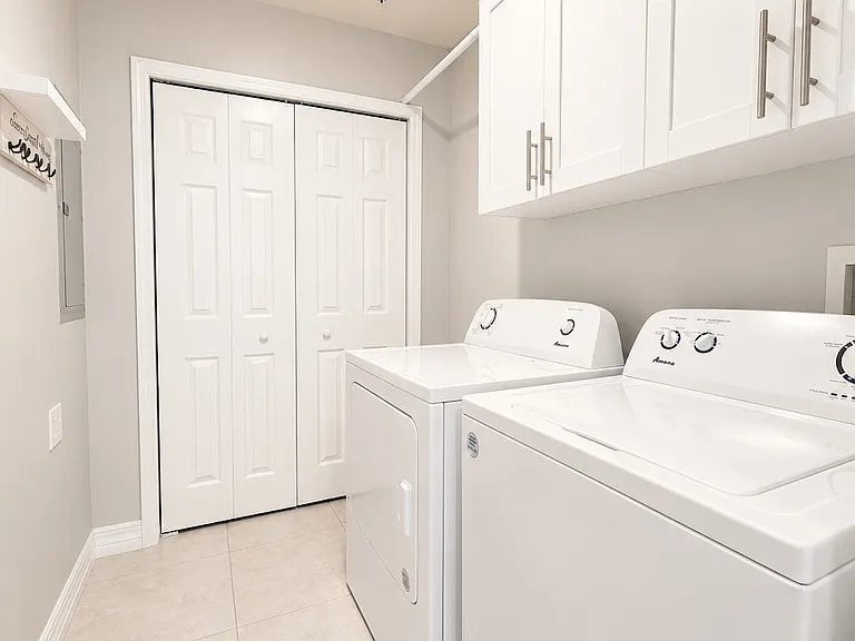 1625 SW 1st Ave #101 — Photo 12
