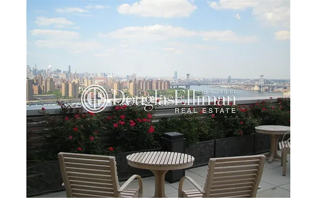 Rented by Douglas Elliman | media 21
