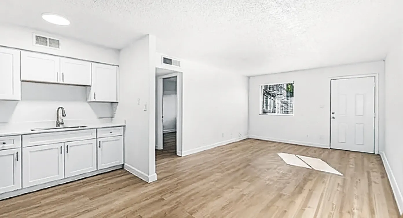1 bed, 650 sqft, $1,200 — Photo 2