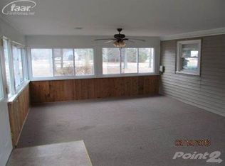 13085 Bueche Rd, Montrose, MI 48457