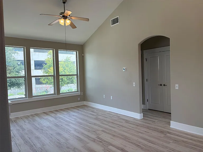 1601 Miriam Ave #121 — Photo 6