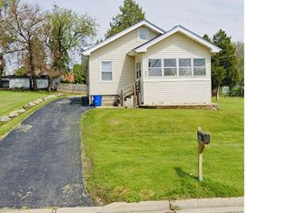 504 S Henrietta Ave, Rockford, IL 61102