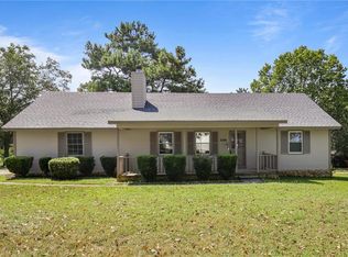 5586 Old Orchard Ct, Rex, GA 30273