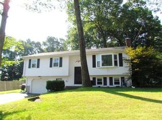 20 Whip O Will Ln, Milford, MA 01757