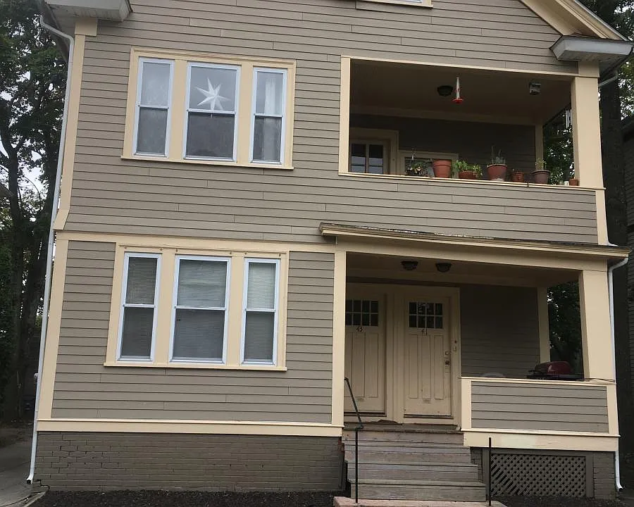 43 Exeter St