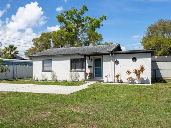 209 40th Ave NE, Saint Petersburg, FL 33703