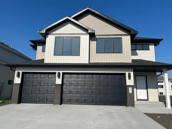 6749 30th St S, Fargo, ND 58104