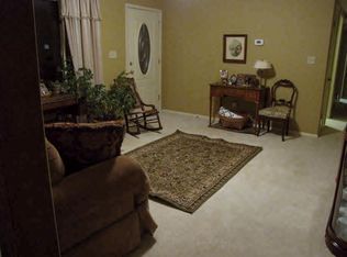 503 Walnut St, Catlin, IL 61817