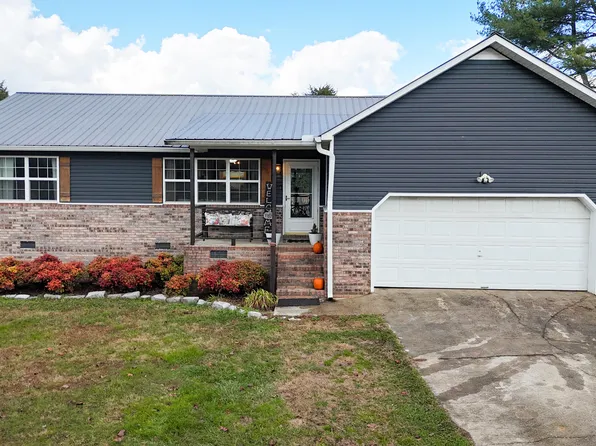 143 County Road 696, Flat Rock, AL 35966