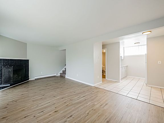 4th image of 168 Summit View Ct