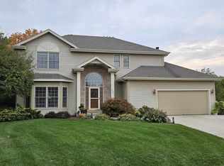 3321 Browns Ct, Racine, WI 53405
