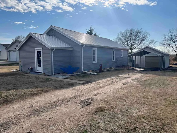508 S Main St, Bushton, KS 67427