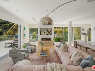 9697 Heather Rd, Beverly Hills, CA 90210