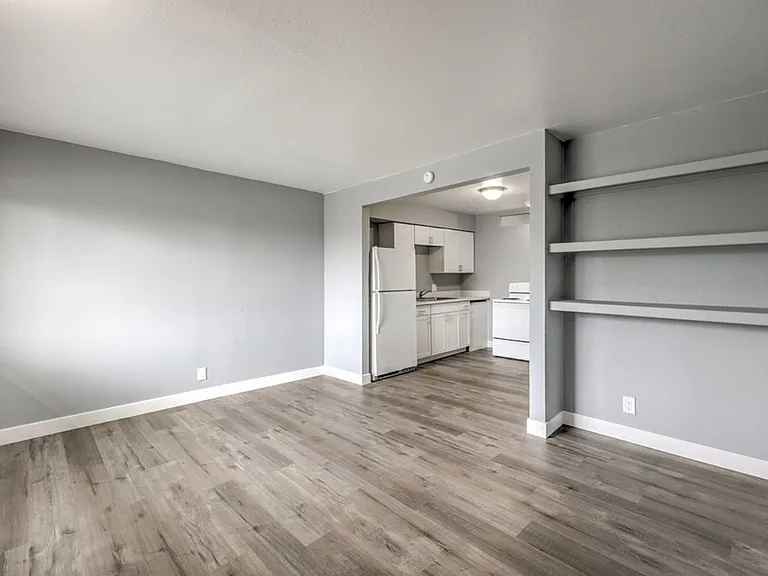 324 W Cleveland Ave — Photo 10
