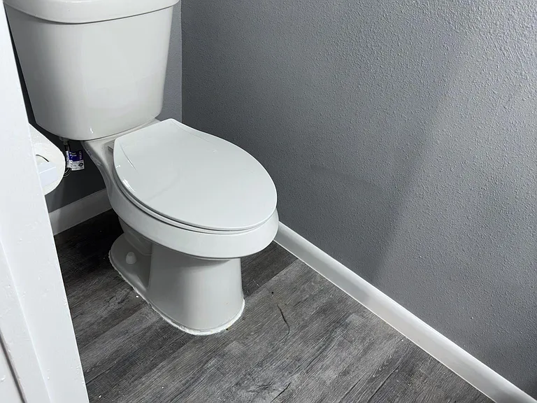 403 Hartline Dr #7 — Photo 4