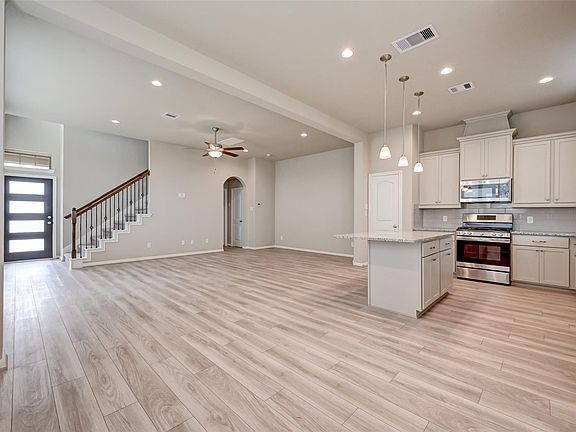 4th image of 5039 Prairie Terrace Ln