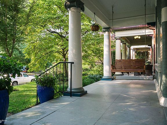 5th image of 1509 Highland Ave