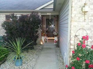 912 Springwater Rd, Kokomo, IN 46902