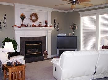 4th image of 441 SE Stillwater Dr