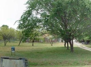 257 Bluebonnet Dr, Burleson, TX 76028